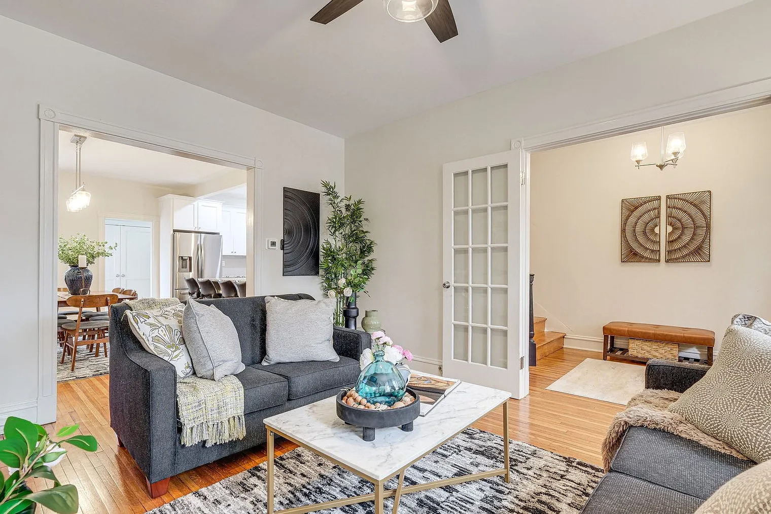 3 bed, 2.0 bath, 1786 sqft, $4,329 — Photo 3