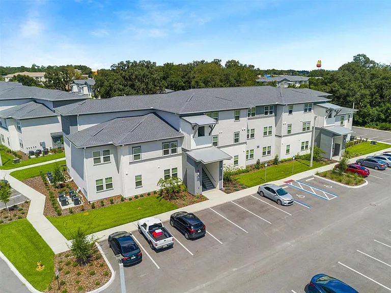 Osprey Pointe — Photo 16