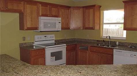 4th image of 1207 SE Naples Ln