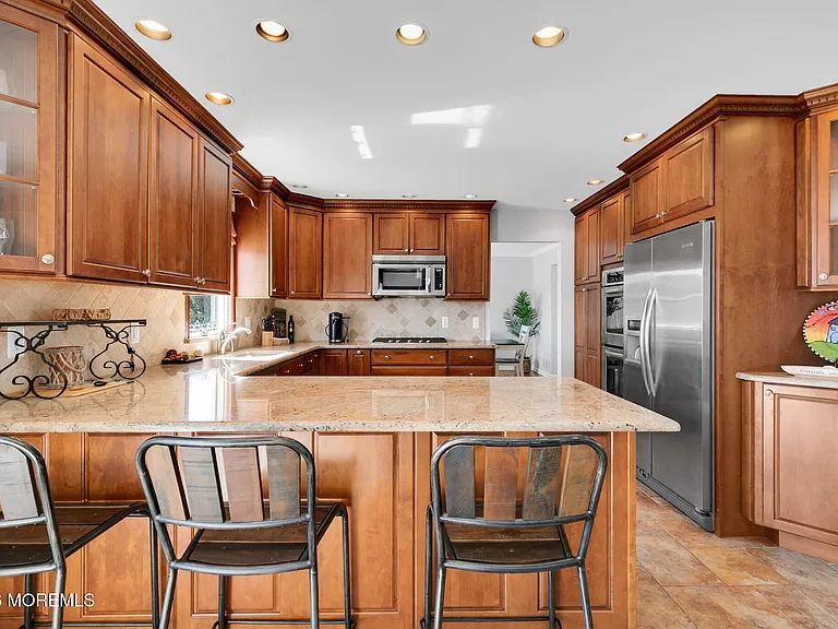 327 Tide Pond Rd — Photo 16
