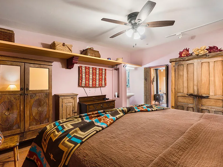 Bedroom One / King Bed