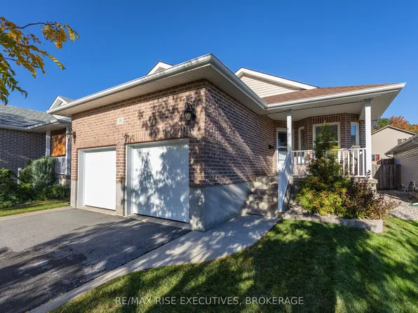 176 Macdougall Dr, Loyalist, ON K7N 0A2
