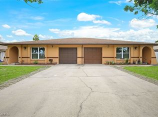 515-517 SE 23rd Pl, Cape Coral, FL 33990