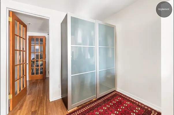 Rented by The Agency | media 4