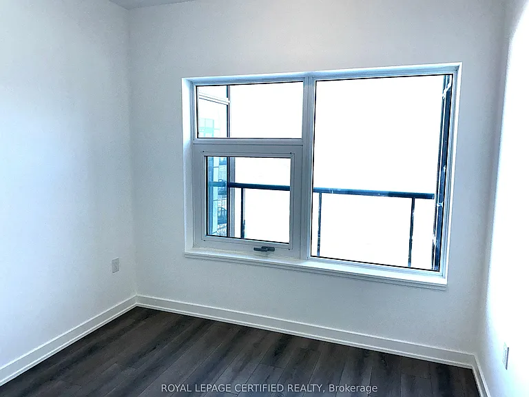 7439 Kingston Rd #1116 — Photo 16