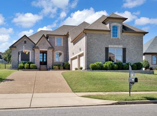 321 Crooked Creek Ln, Hendersonville, TN 37075