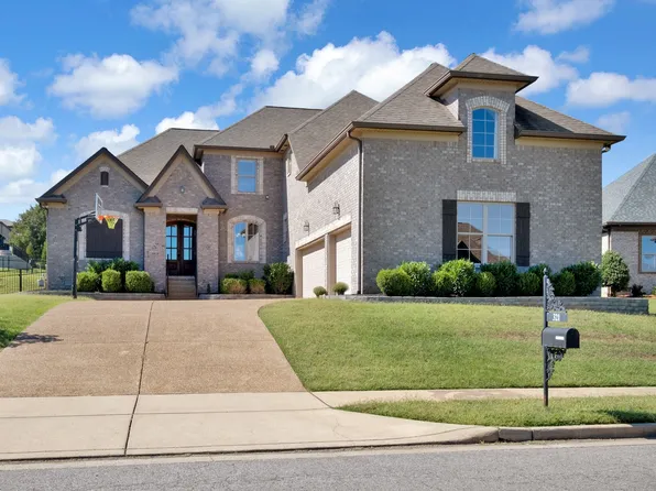 321 Crooked Creek Ln, Hendersonville, TN 37075