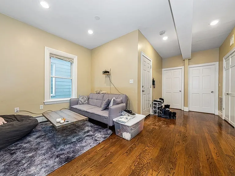 1560 Tremont St #2 — Photo 9