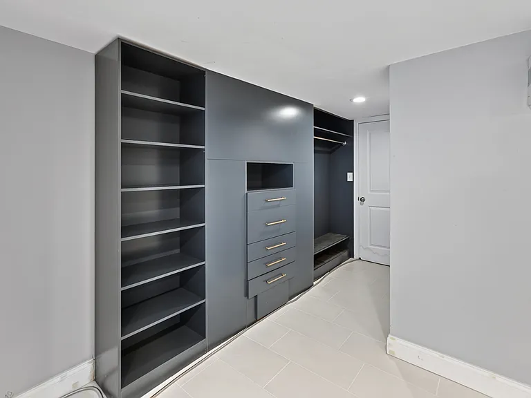 353 Sumner St #1A — Photo 12