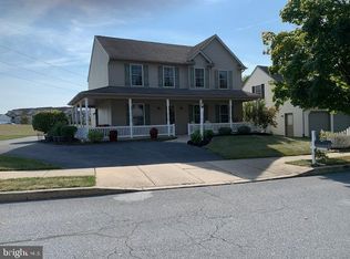 351 Balmer Rd, Lititz, PA 17543