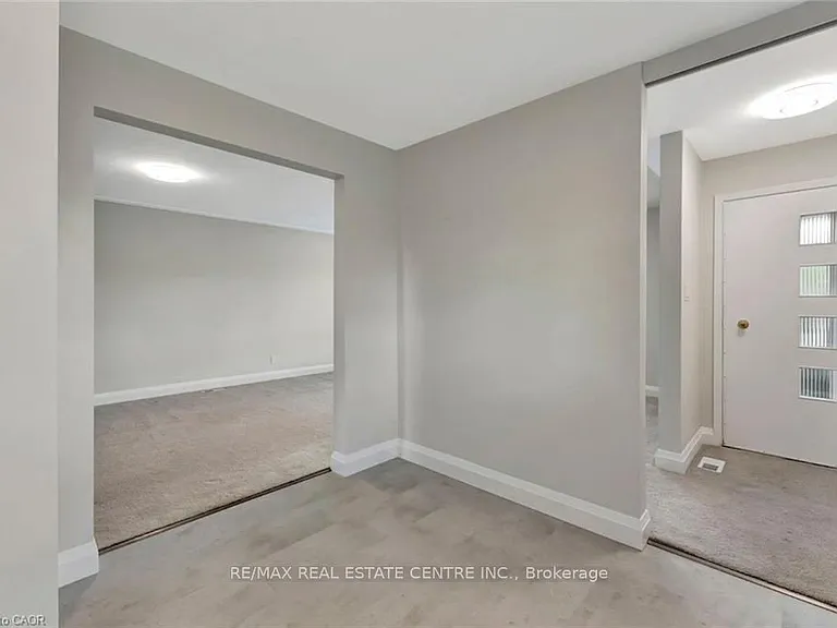 6 Ruskview Rd #1 — Photo 4