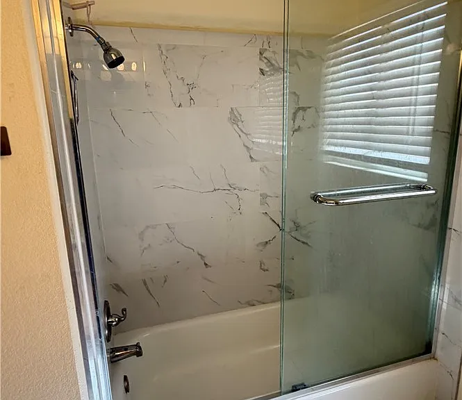8300 Tivoli Cove Dr — Photo 24