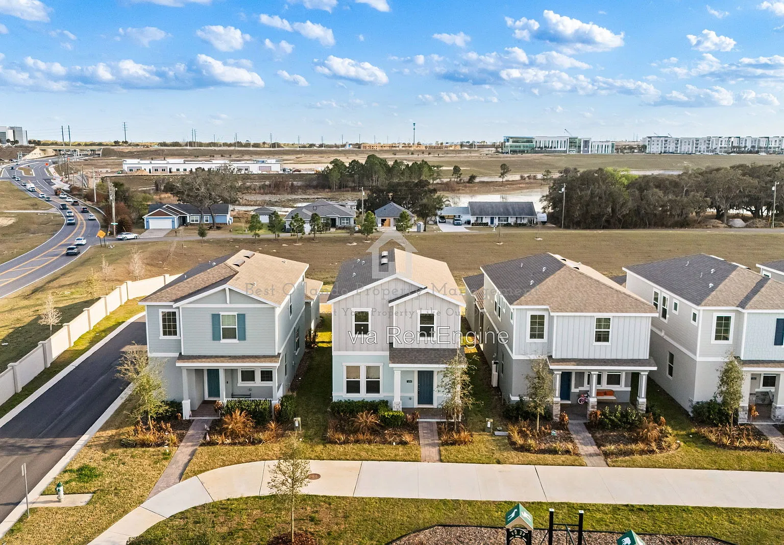 4 bed, 3.0 bath, 2088 sqft, $3,395 — Photo 2