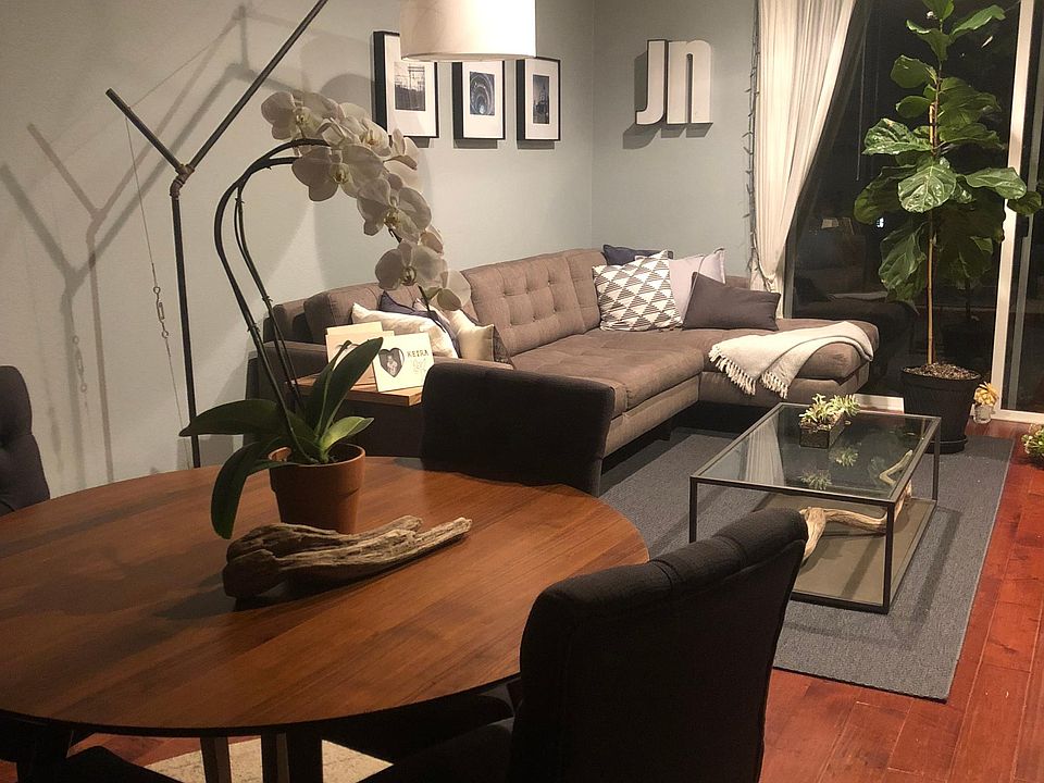 Living Room / Dining Area