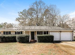 184 Sheila Ln, Powder Springs, GA 30127