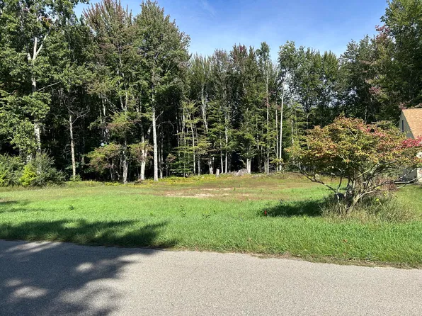6754 Club House Dr E, Stanwood, MI 49346