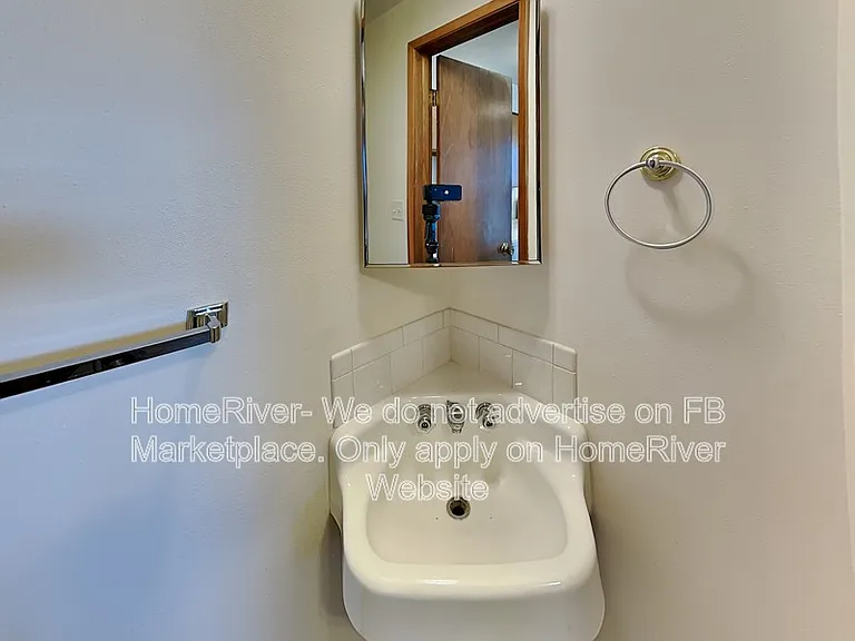 8808 N Calispel St — Photo 12