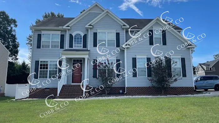 4 bed, 2.5 bath, 2740 sqft, $2,950 — Photo 1