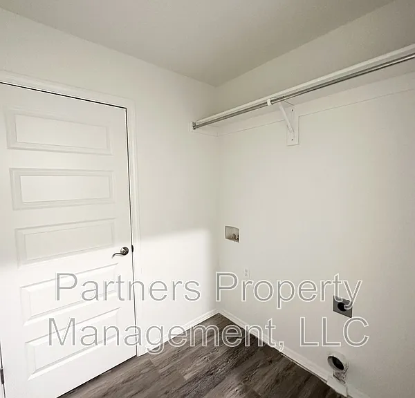 1079 S Benchmark Ln #2 — Photo 16