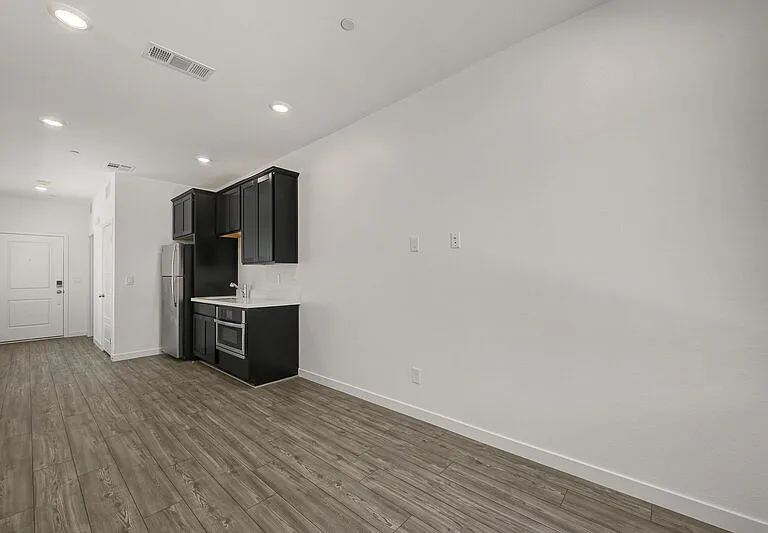561 Preston Crest St — Photo 34