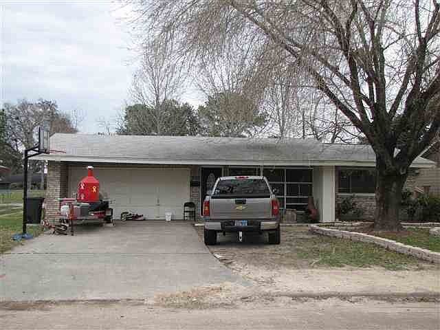 1st image of 850 Carolina Dr