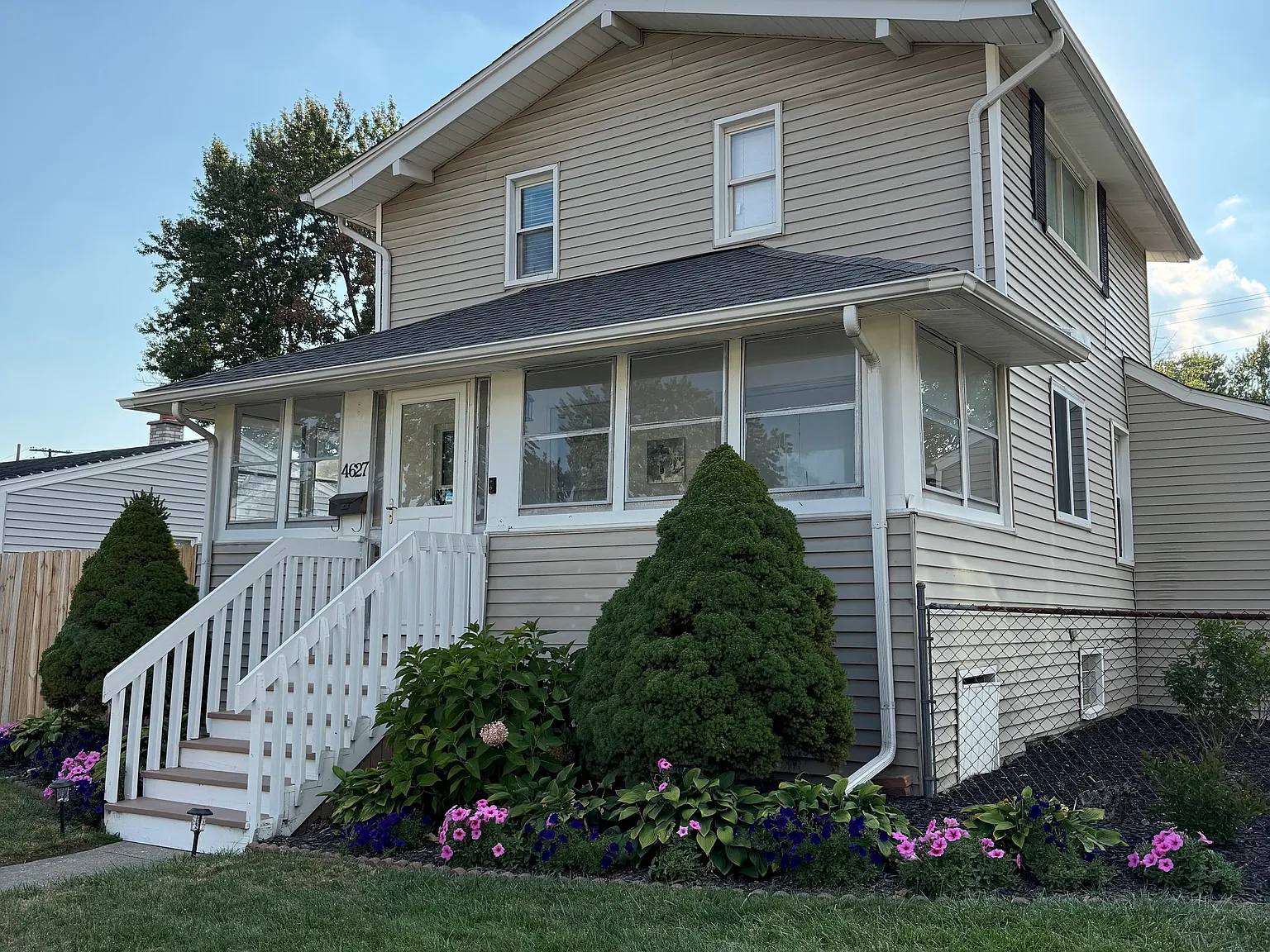 3 bed, 1659 sqft, $3,200 — Photo 1