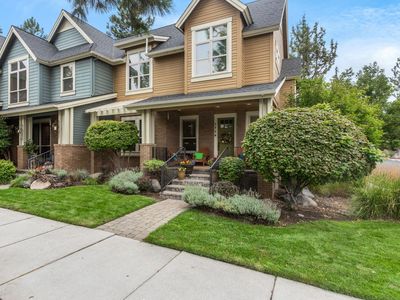 2526 Crossing Dr, Bend, OR, 97703