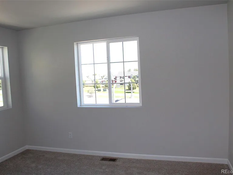 5231 Mountain Vista Hts — Photo 24