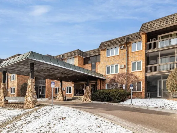 3200 Virginia Ave S APT 104, Saint Louis Park, MN 55426