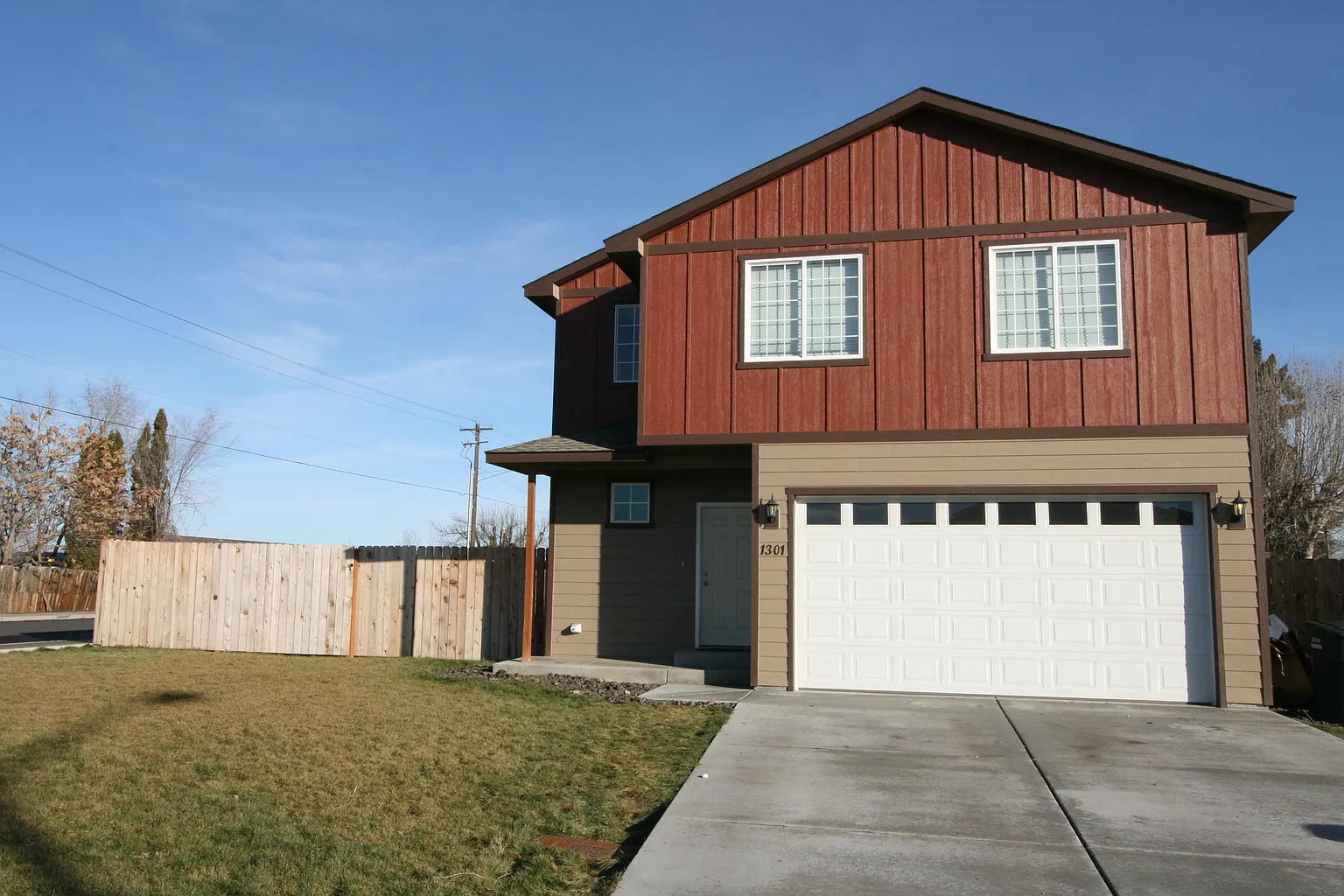 1301 Ela Loop photo 1