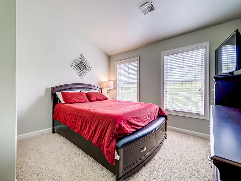 Guest Room 1