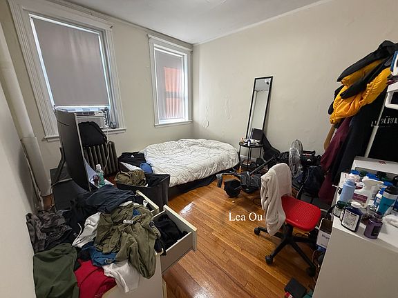 2nd image of 1810 Commonwealth Ave APT 18