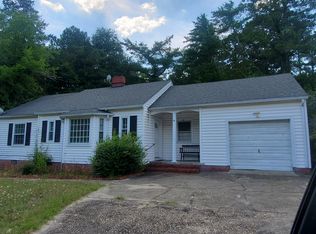 2903 Dunn Rd, Eastover, NC 28312