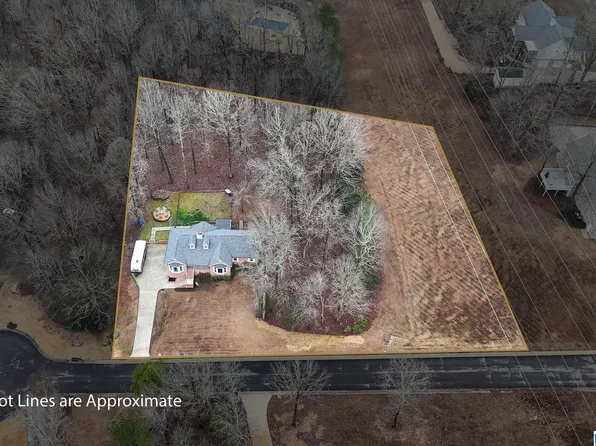 110 Heritage Pl, Springville, AL 35146