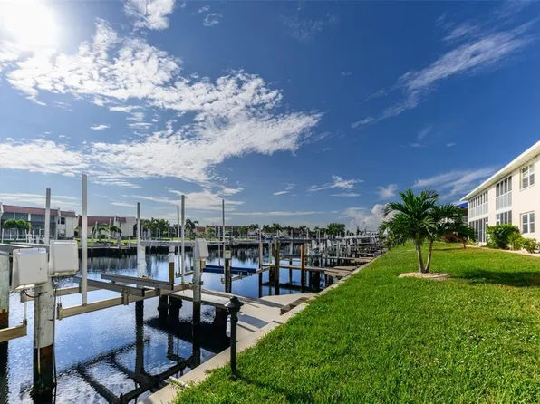 220 Coldeway Dr APT 112, Punta Gorda, FL 33950