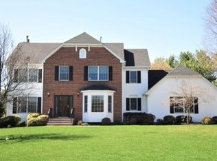 3 Basswood Ct, Long Valley, NJ 07853