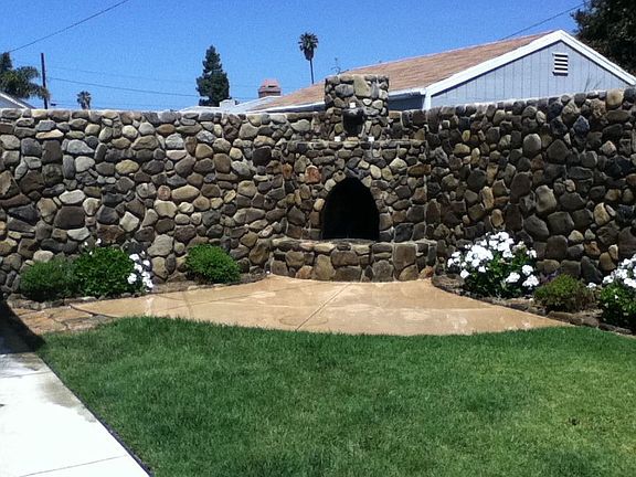 Outdoor Fireplace