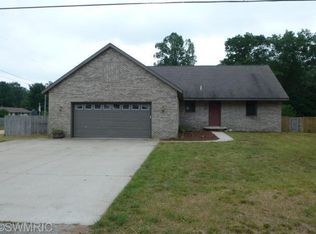 2307 Becker Rd, Muskegon, MI 49445