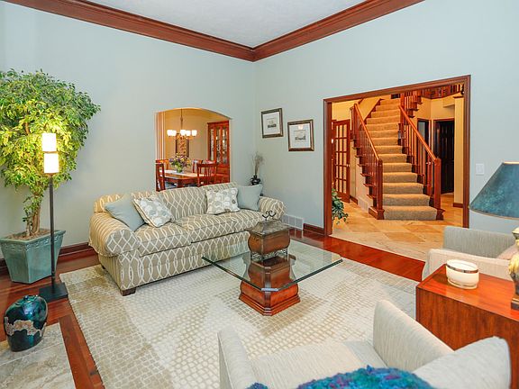 5th image of 190 Minges Hills Dr