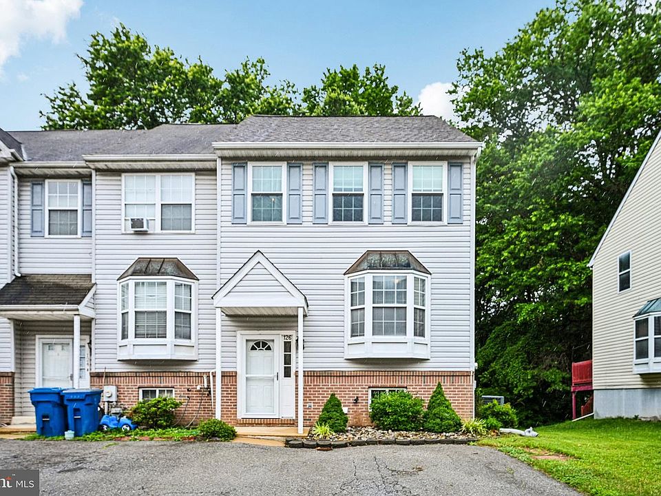 1st image of 126 Valerie Ln