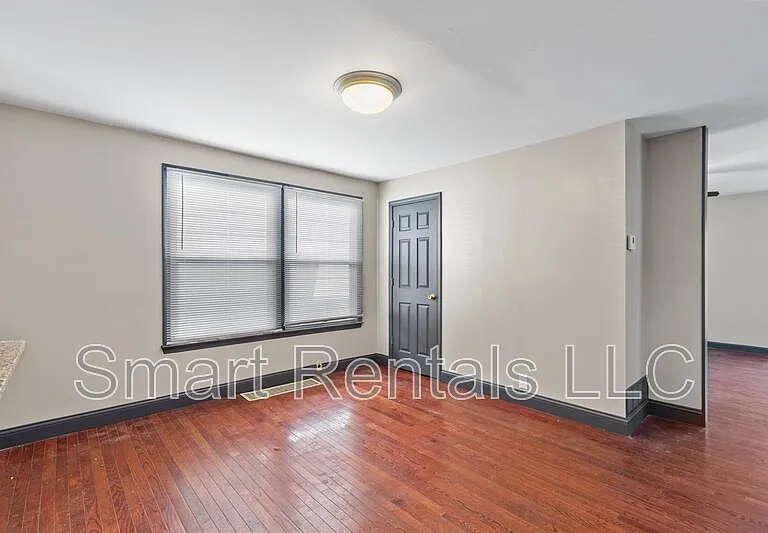 3627 Cambridge Ave — Photo 7