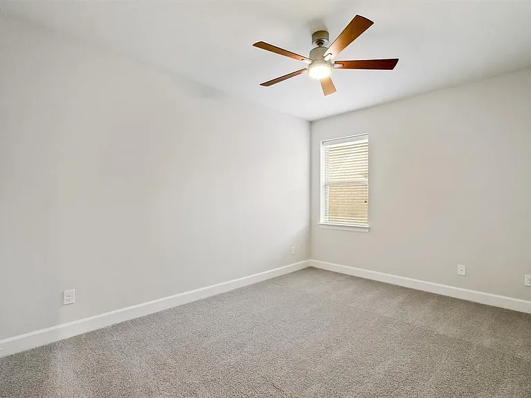 6305 Smithwick Dr — Photo 20