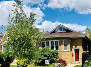 3053 N Kilbourn Ave, Chicago, IL 60641