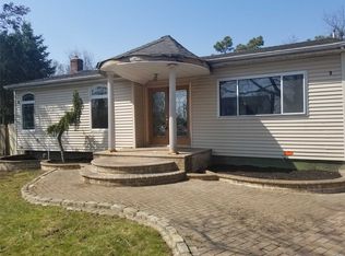 89 Birch Rd, Amityville, NY 11701