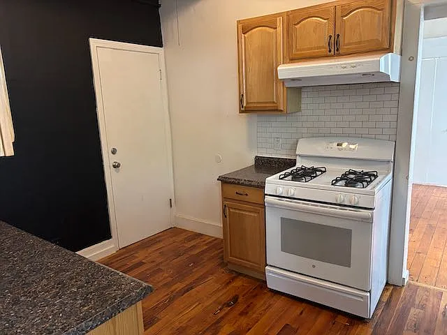 49 Edwards St #1A — Photo 4