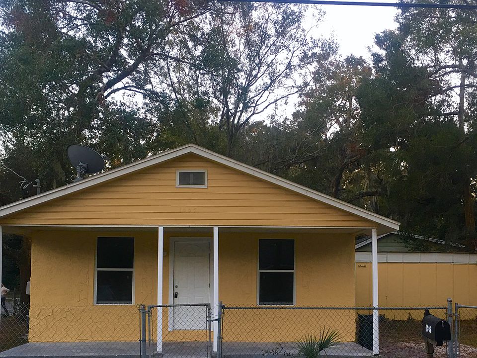 1st image of 1007 E Sitka St