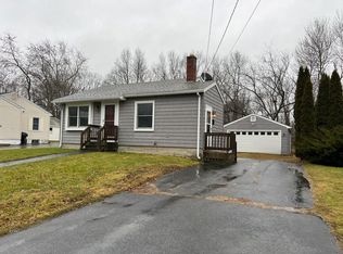 24 Hodgins St, Portland, ME 04103