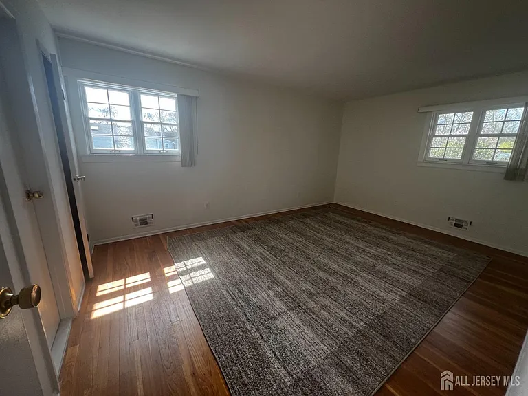 43 Lydia Ln — Photo 10