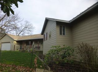 3508 Hughes St, Roseburg, OR 97471