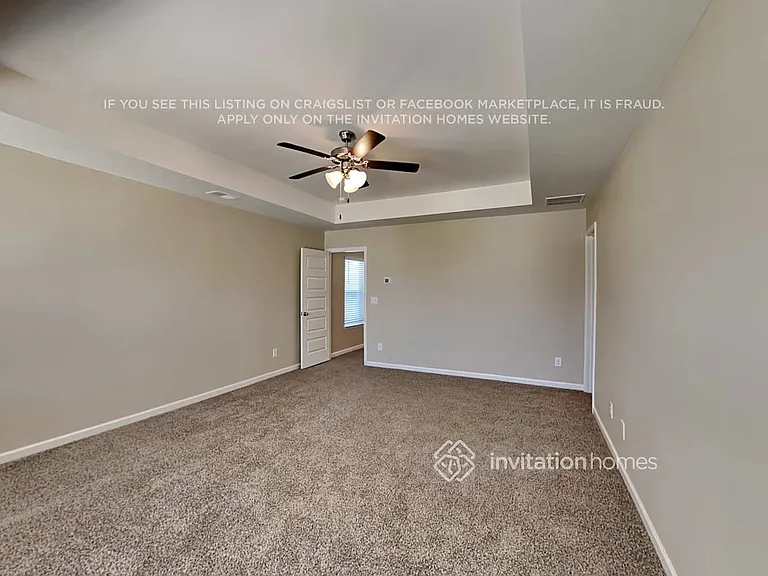 2904 Warwick Ct — Photo 9